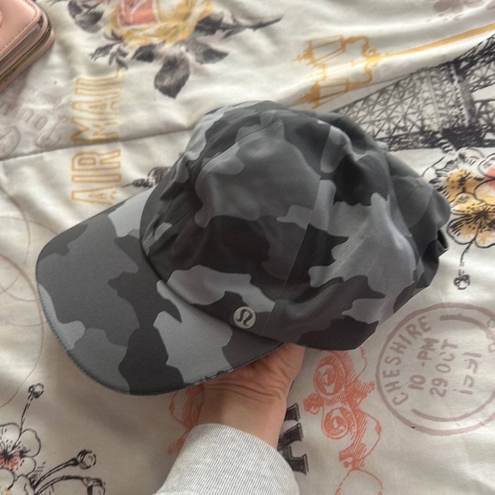 Lululemon Gray Camouflage Cap